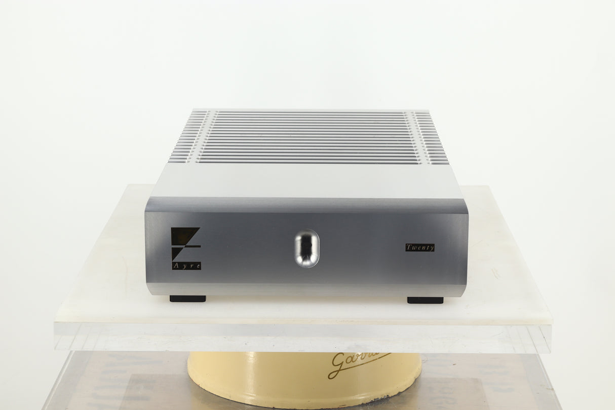 Ayre KX-R Pre Amplifier - Silver / MX-R Monoblock Power Amplifier Pair - Silver