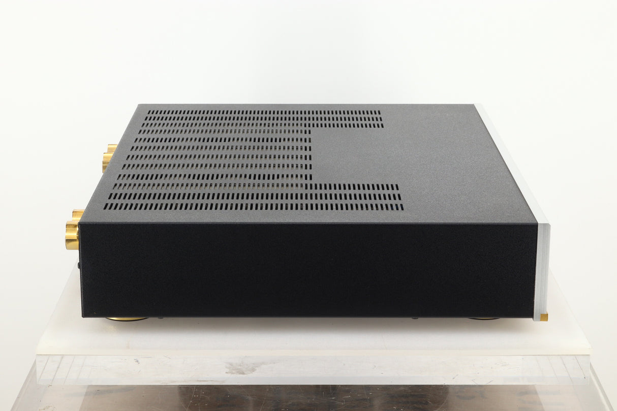 Musical Fidelity A3CR Power Amplifier