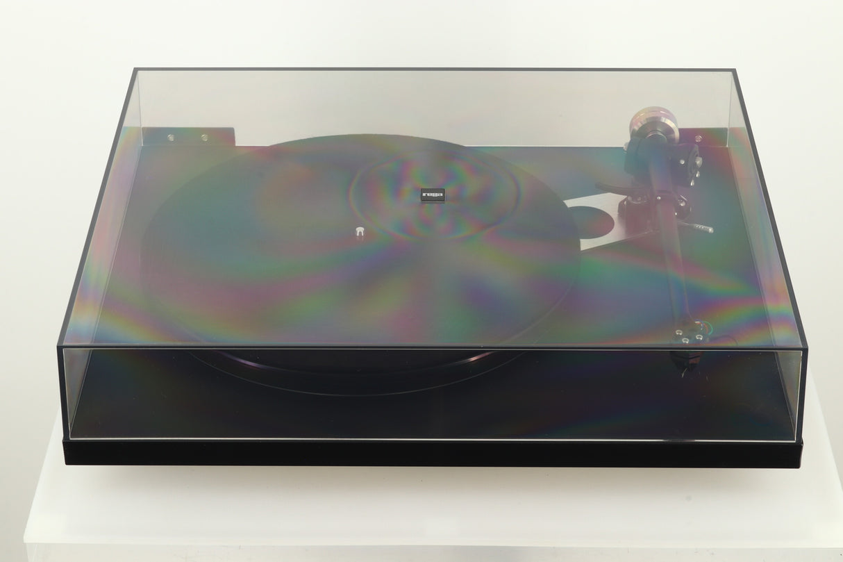 Rega Planar 6 Turntable - Black / Ania Pro MC Cartridge