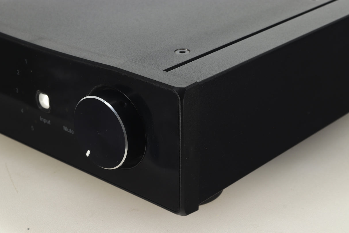 Rega Brio-R Integrated Amplifier