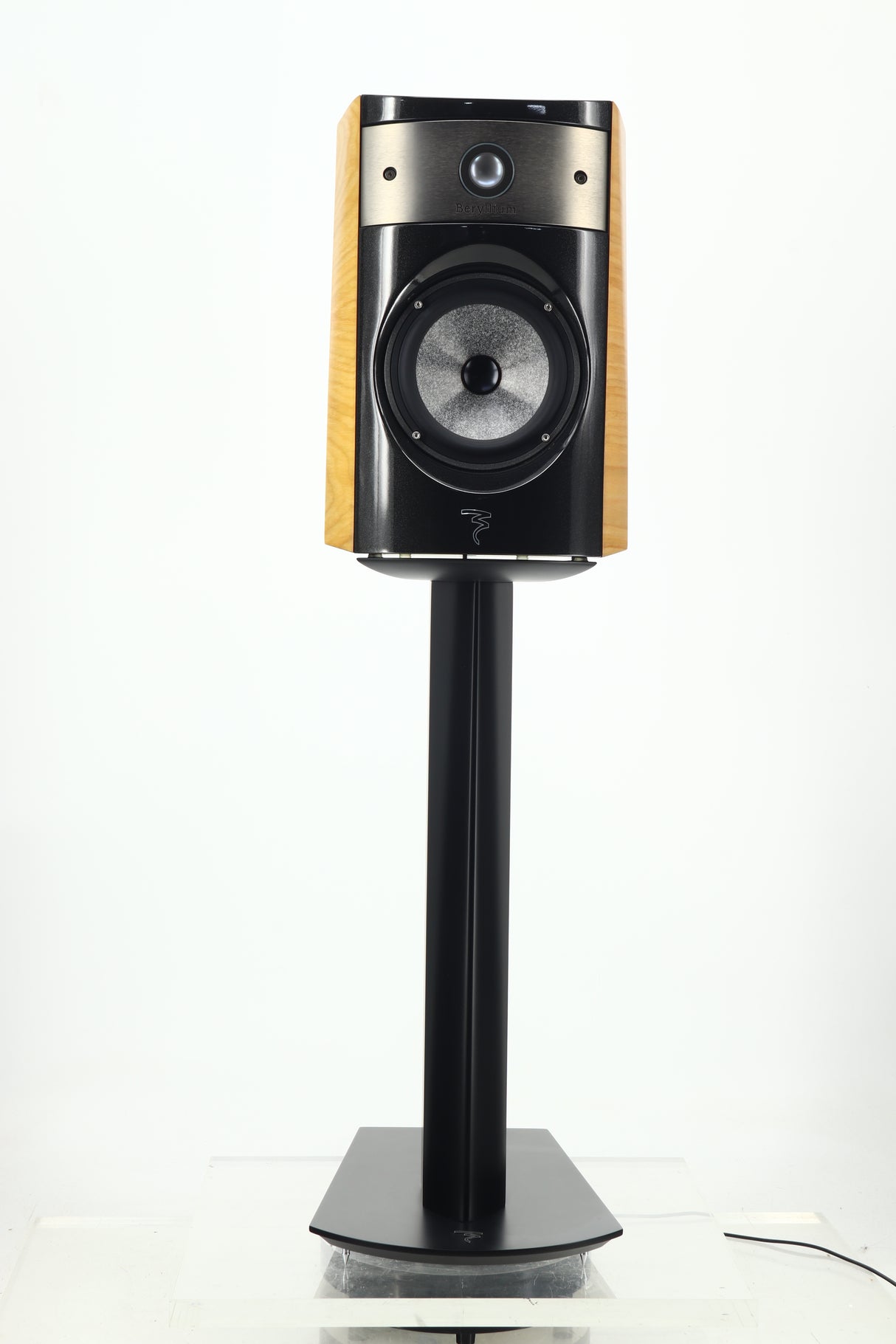 Focal Electra 1008 BE Loudspeakers & Stands - Champagne