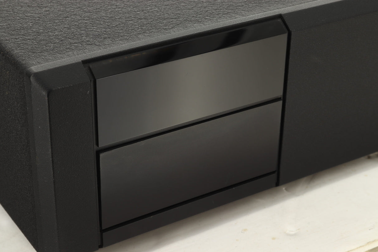 Linn Kairn Pre Amplifier