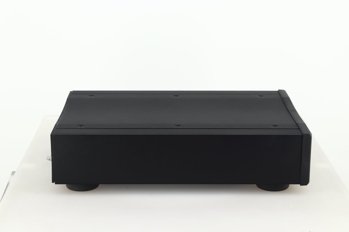 Rega DAC-R Digital Analogue Converter