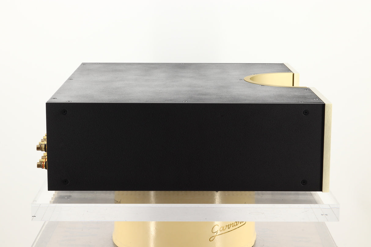 Conrad Johnson CT5 Pre Amplifier