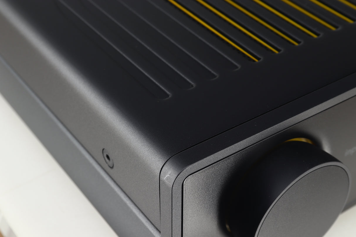 Arcam A25 Integrated Amplifier