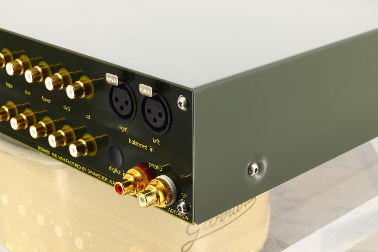 Dynavector L-300 Pre Amplifier inc. Phonostage