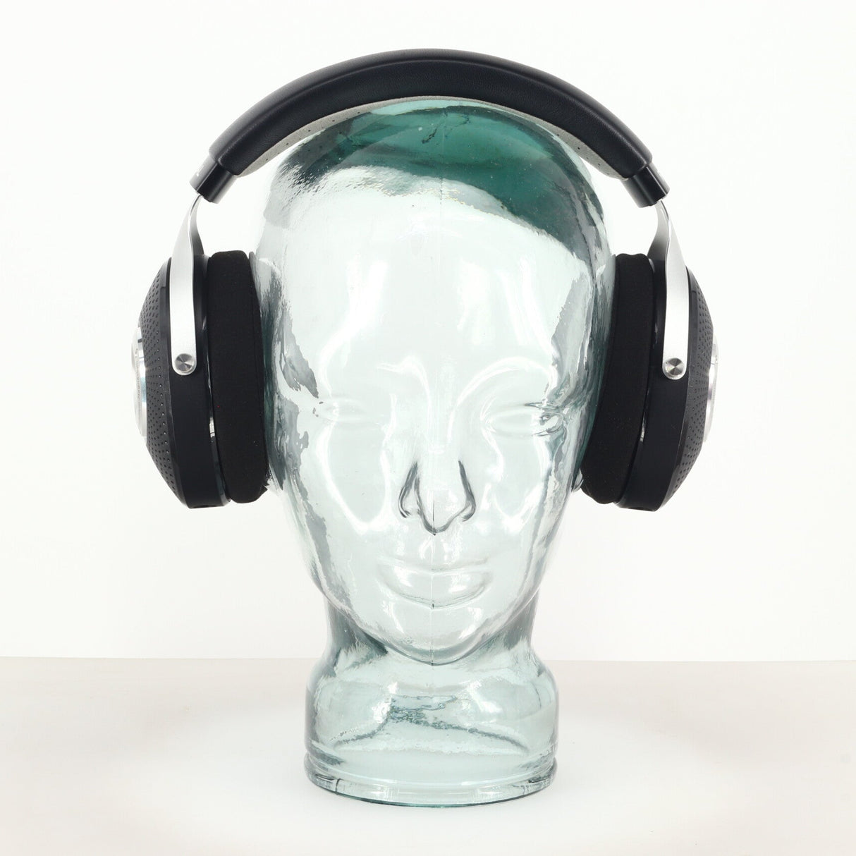 Focal Elegia Headphones