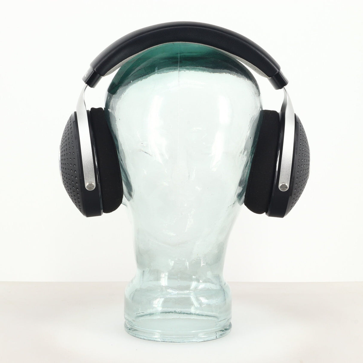 Focal Elegia Headphones