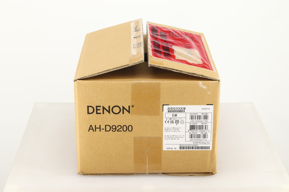 Denon AH-D9200 Headphones