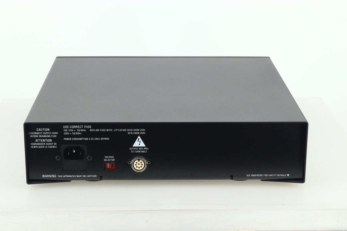 Linn LP12 Turntable - Black / Lingo 2 Power Supply