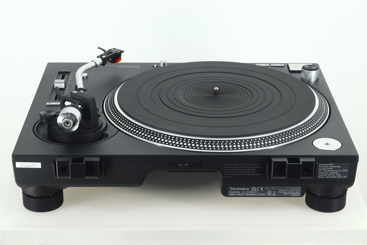 Technics SL-1210GR Turntable / Ortofon 2M Bronze Cartridge