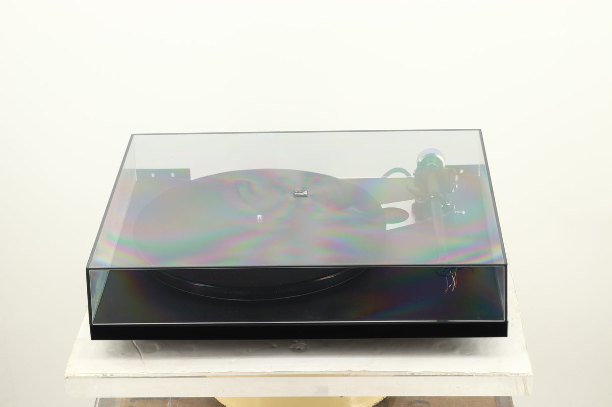 Rega Planar 6 Turntable - Matt Polaris Grey