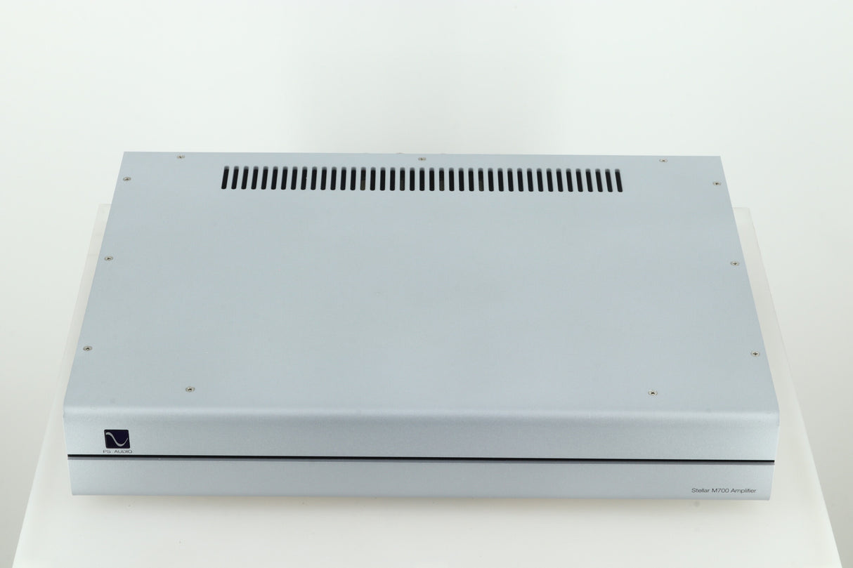 PS Audio M700 Monoblock Amplifiers - Silver