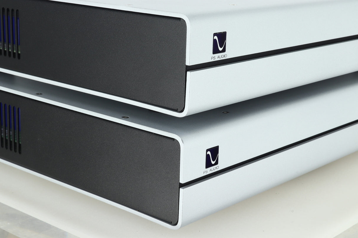 PS Audio M700 Monoblock Amplifiers - Silver
