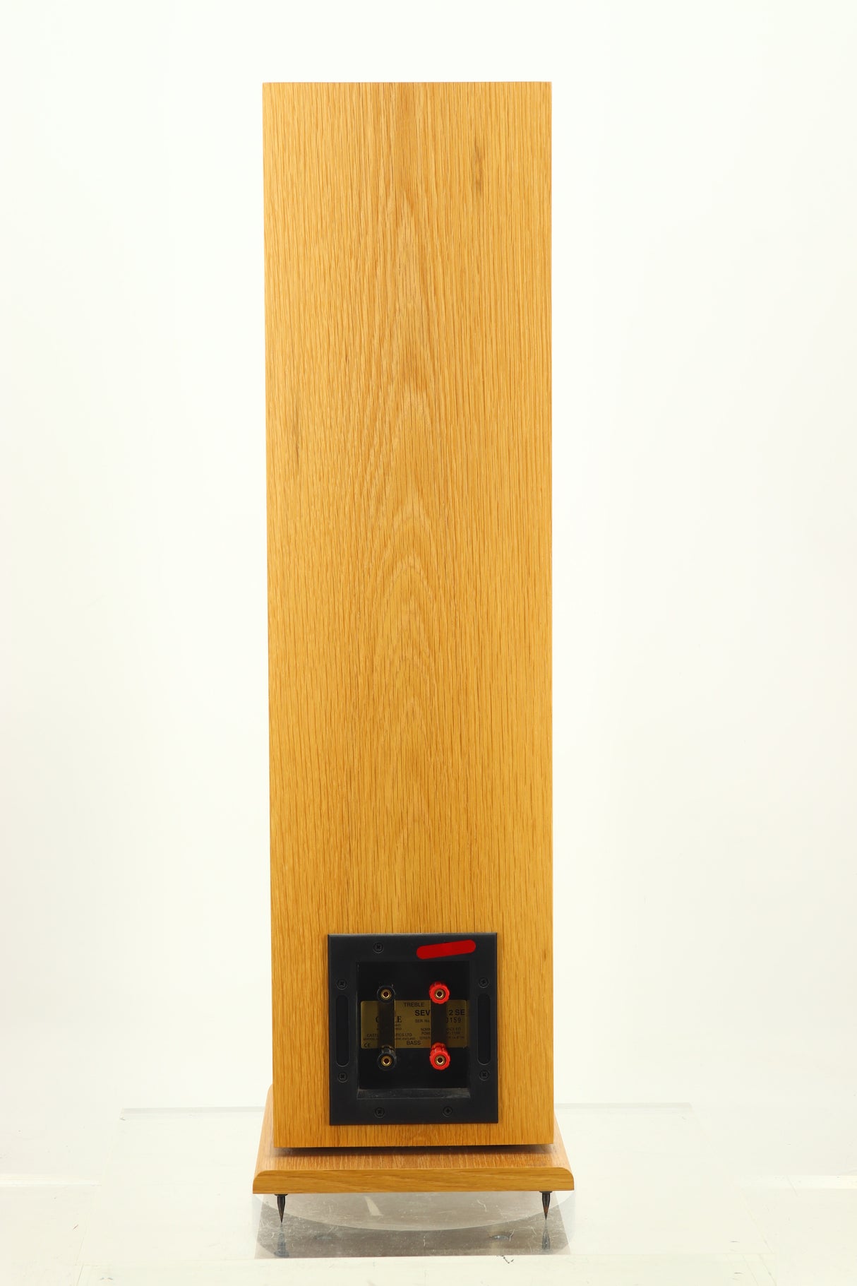 Castle Severn 2SE Floorstanding Speakers - Light Oak