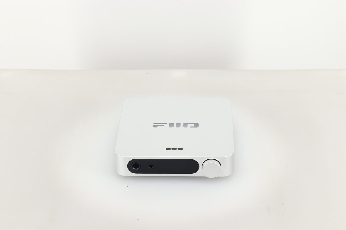 FiiO K11 R2R DAC / Headphone Amplifier