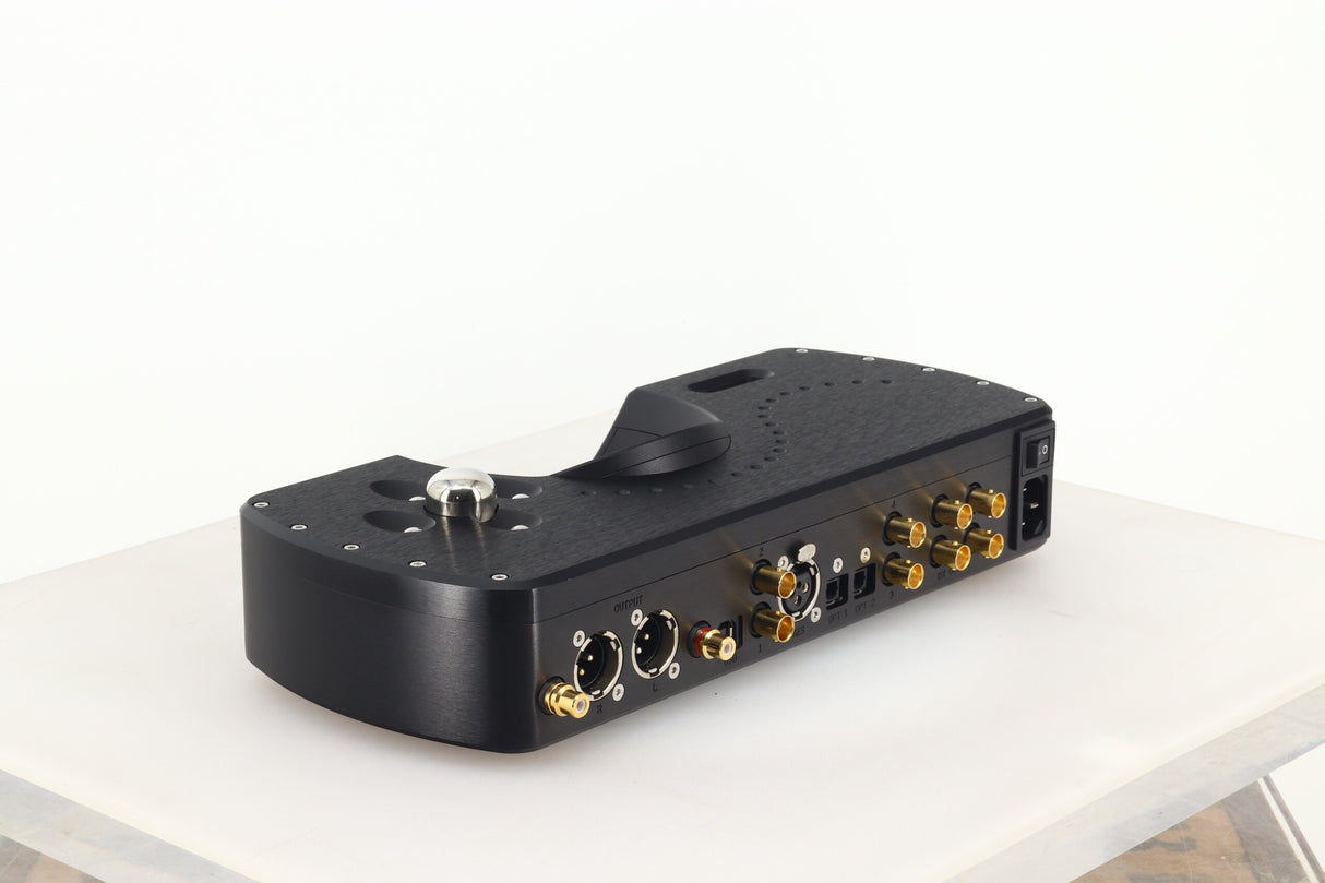 Chord Electronics DAVE Digital Analogue Converter - Black