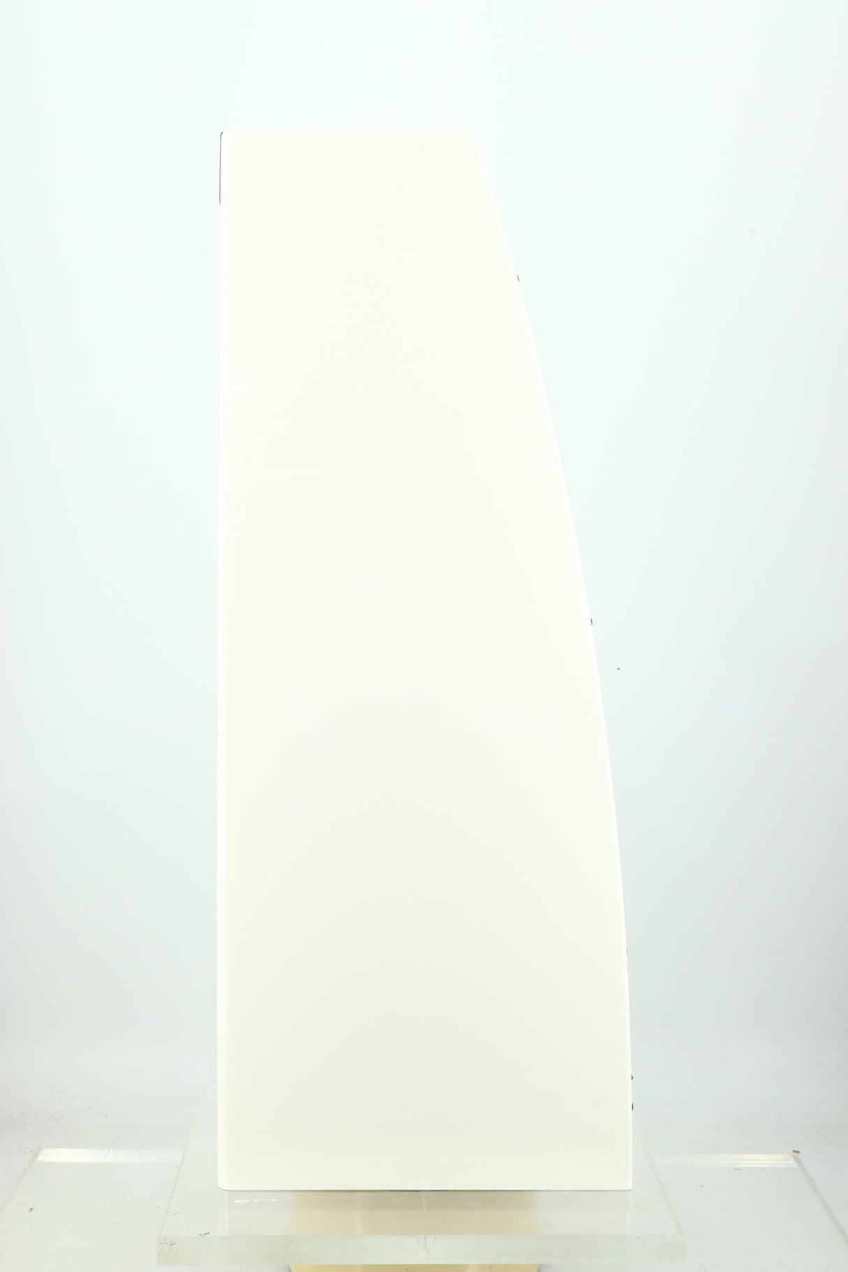 Meridian DSP5200.2 Floorstanding Speakers - White
