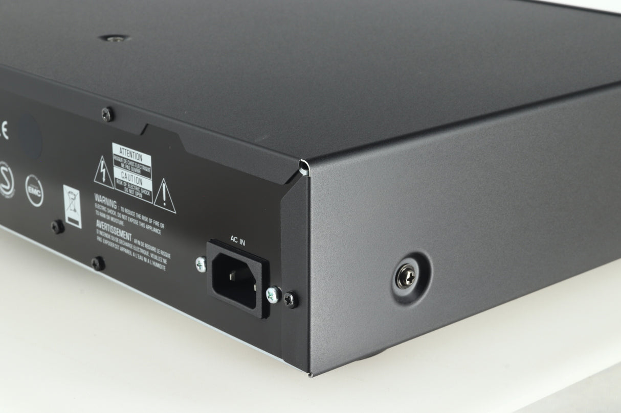 Yamaha CD-S700 CD Player - Black