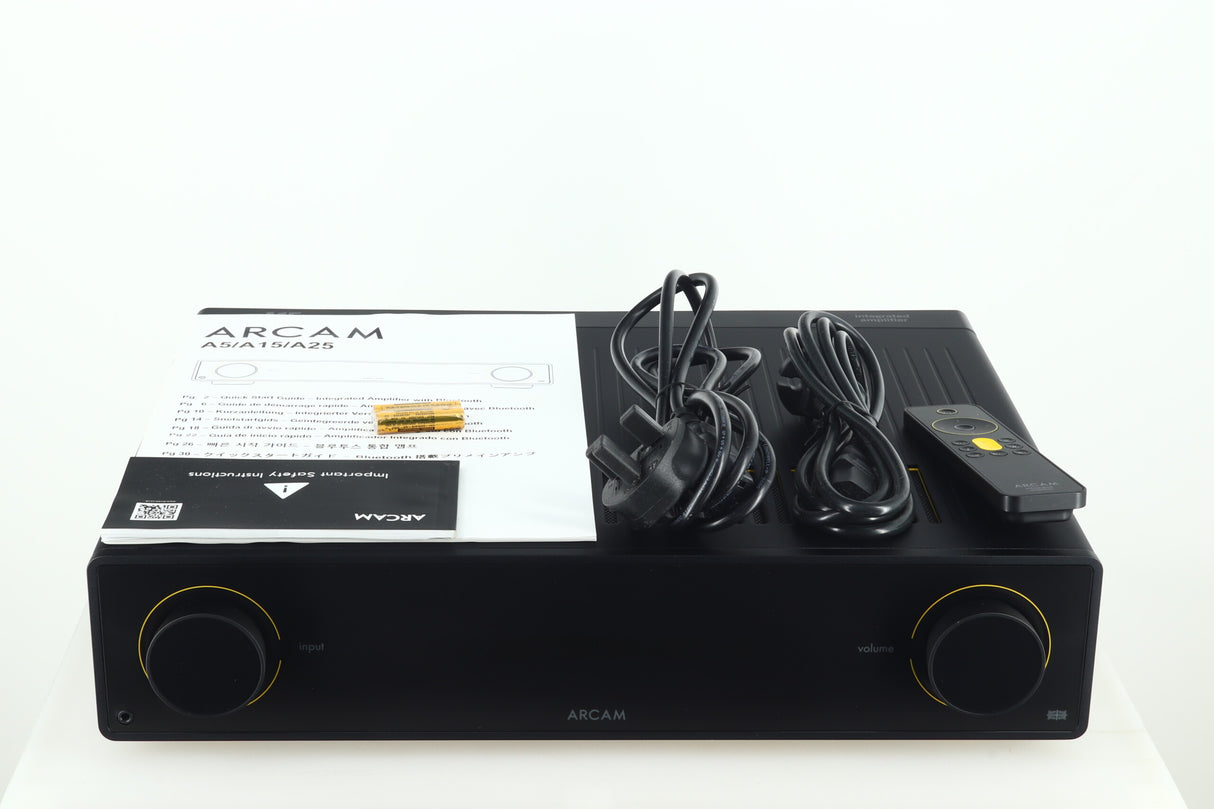 Arcam A15 Integrated Amplifier
