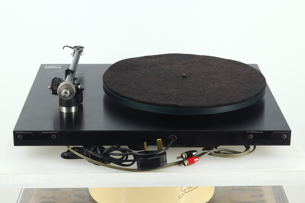Rega Planar 3 Turntable / Carbon Cartridge