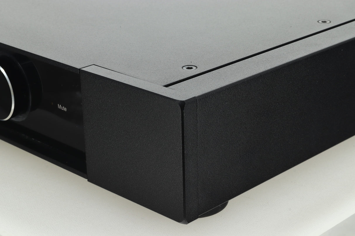 Rega Elex-R Integrated Amplifier