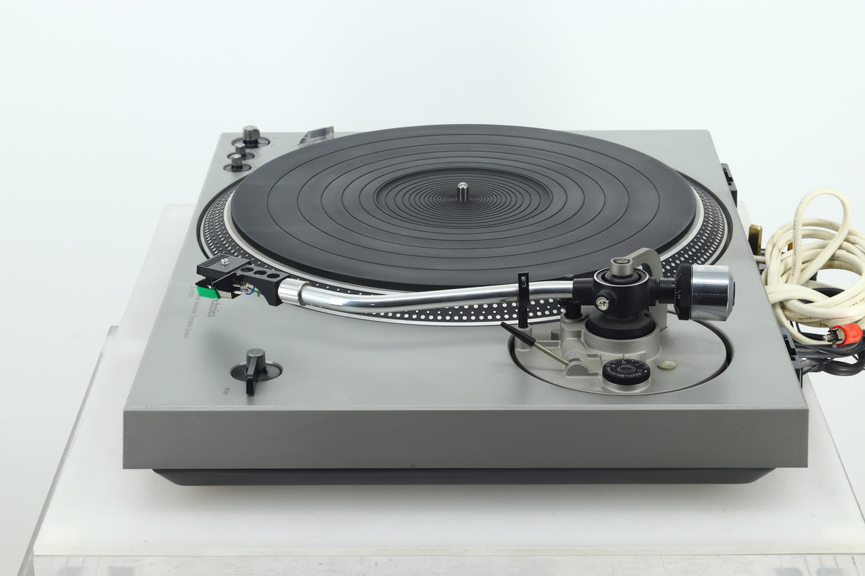 Technics SL-1700 Turntable - Silver