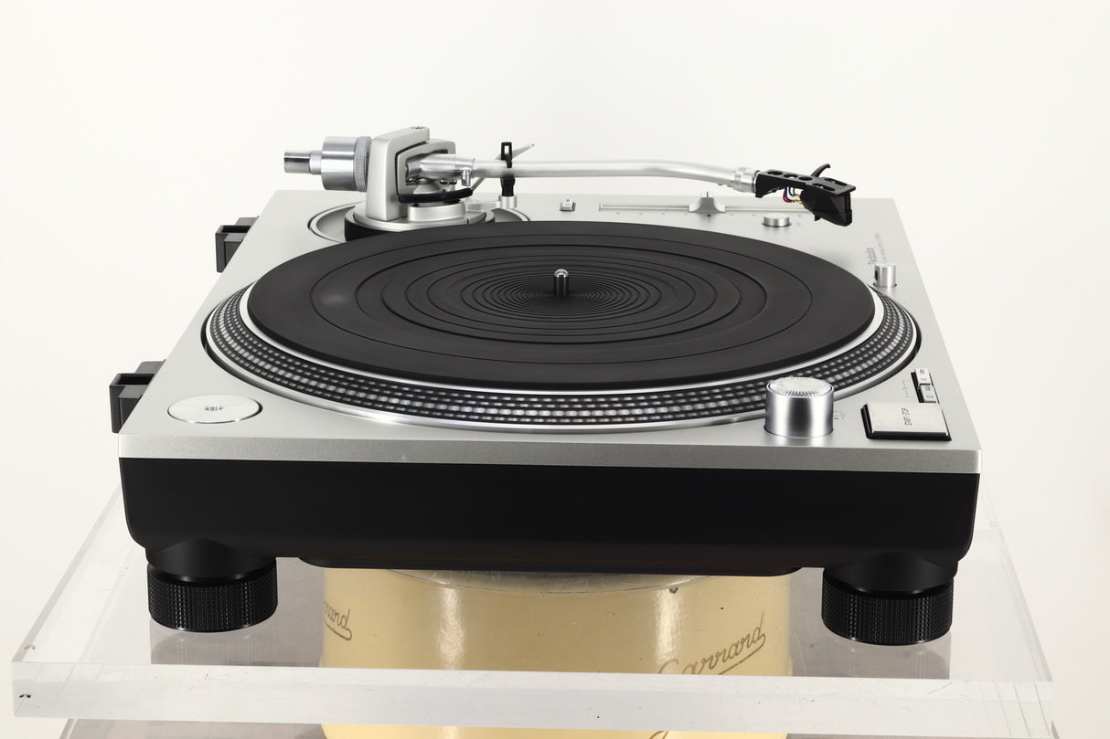 Technics SL-1200GR2 Turntable / Ortofon 2MR Black Cartridge
