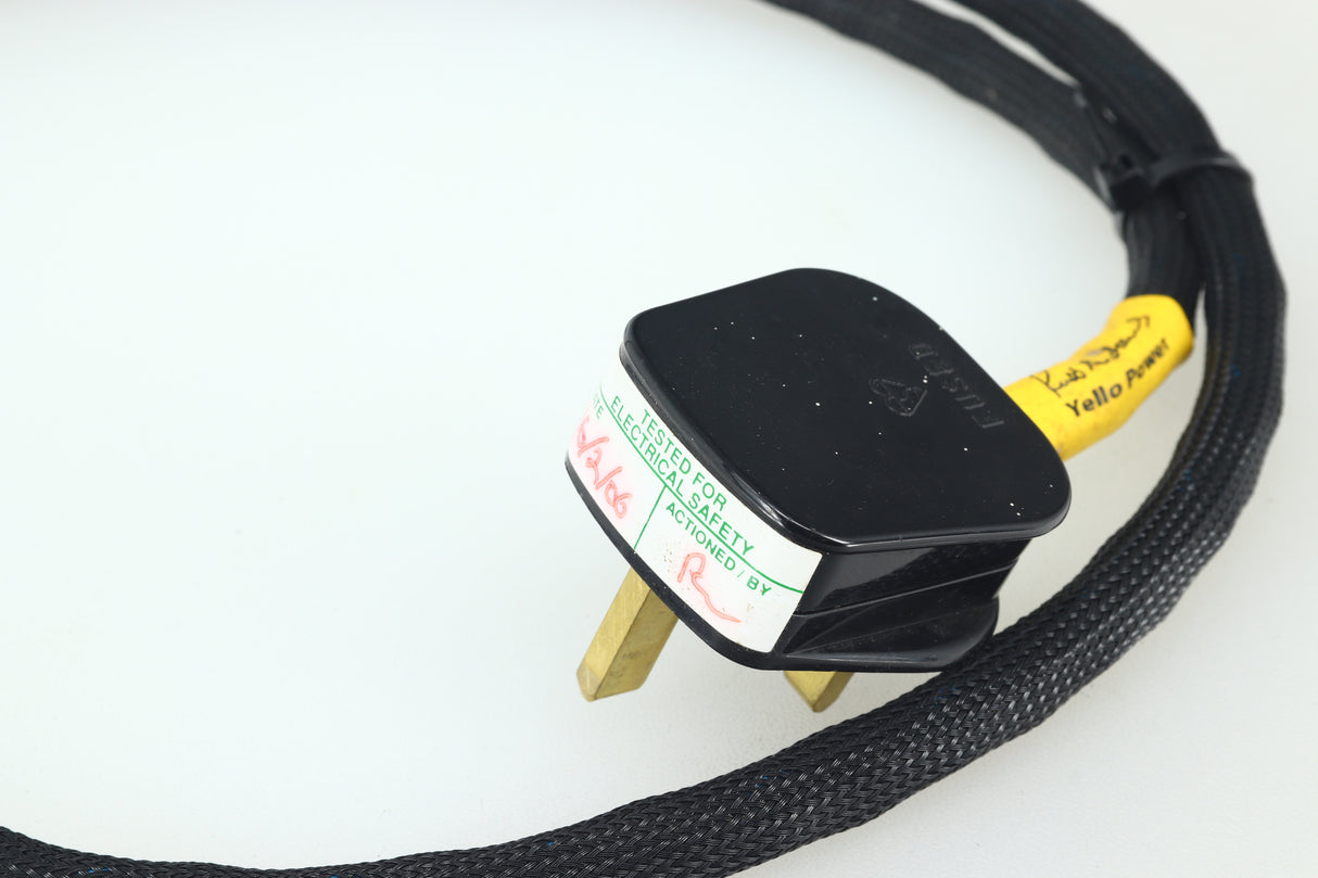 Russ Andrews Yello Power Mains Cable 1.0m