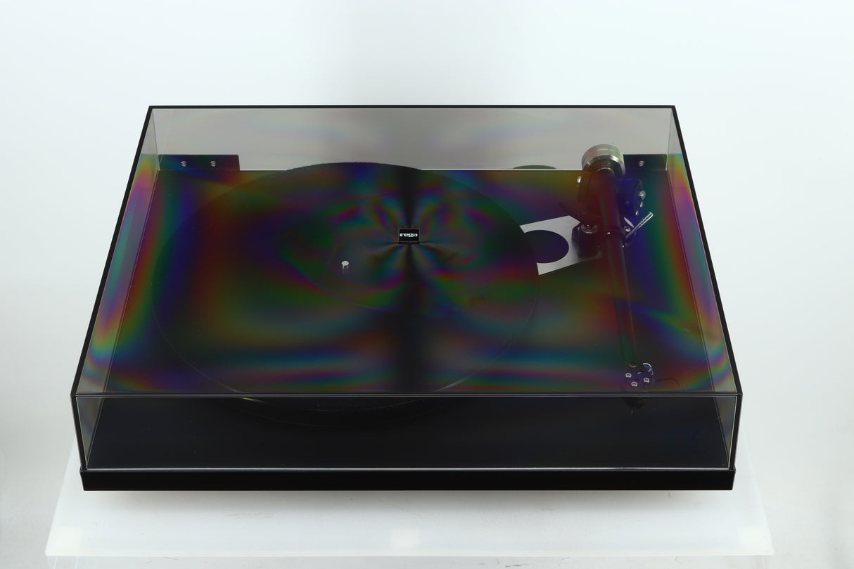 Rega Planar 6 Turntable / Ania MC Cartridge - Black