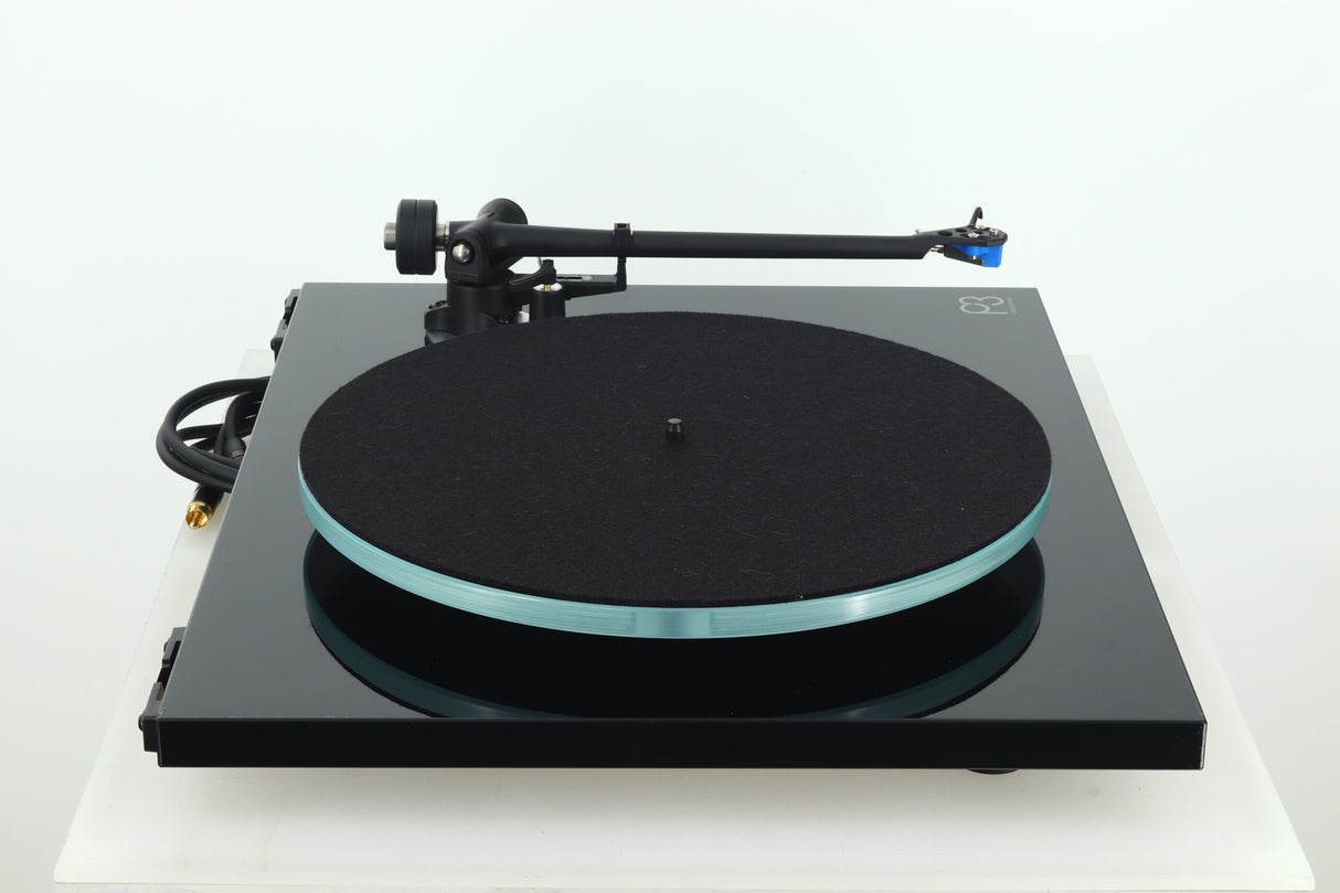 Rega Planar 3 Turntable - Black / Elys 2 Cartridge