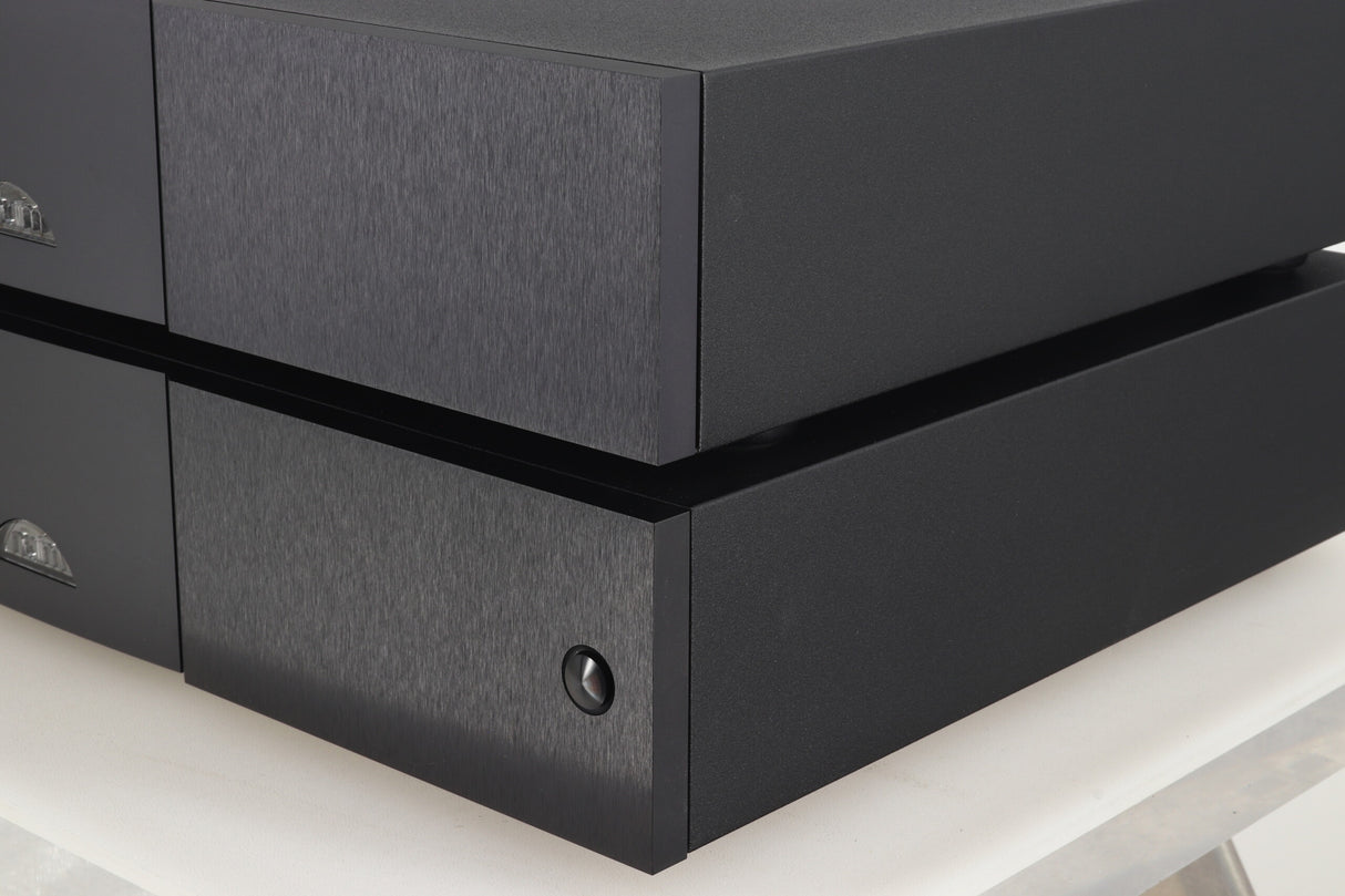 Naim NAP 300 DR Power Amplifier / Power Supply (2015)
