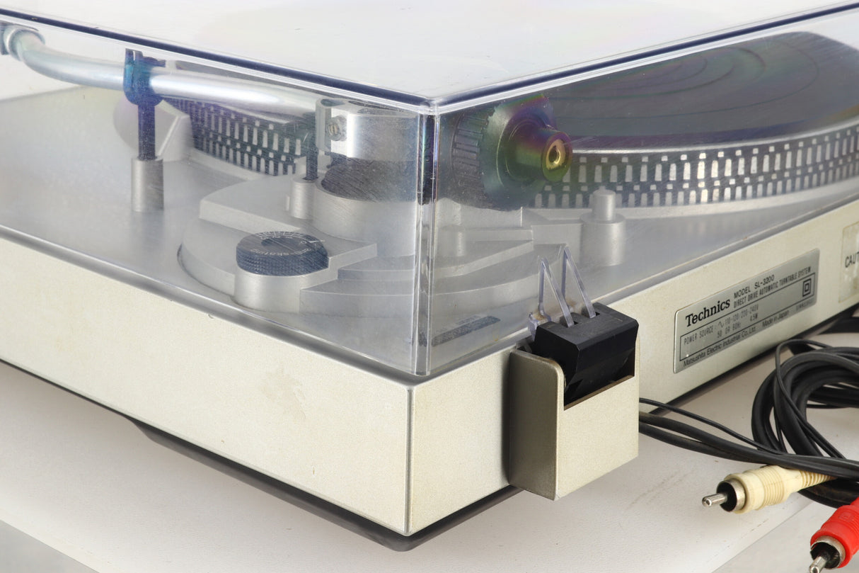 Technics SL-3200 Direct Drive Turntable