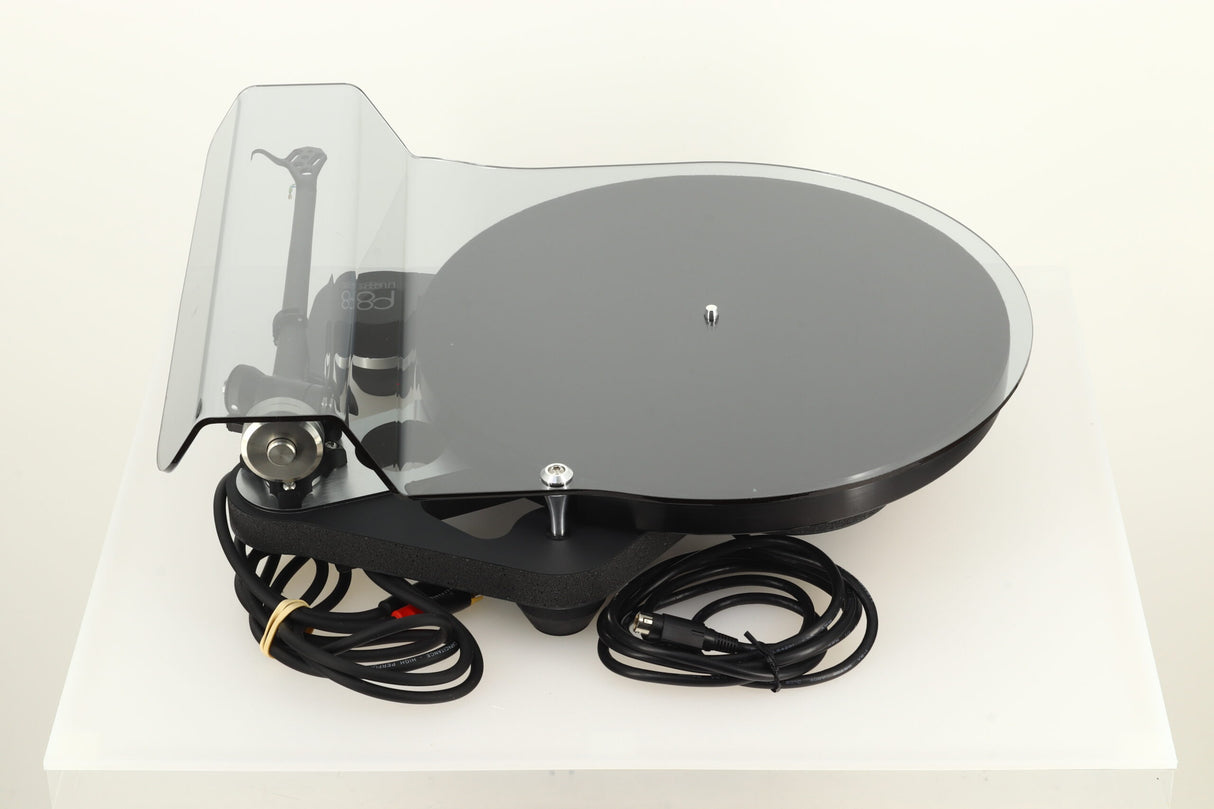 Rega Planar 8 Turntable - Matt Polaris Grey