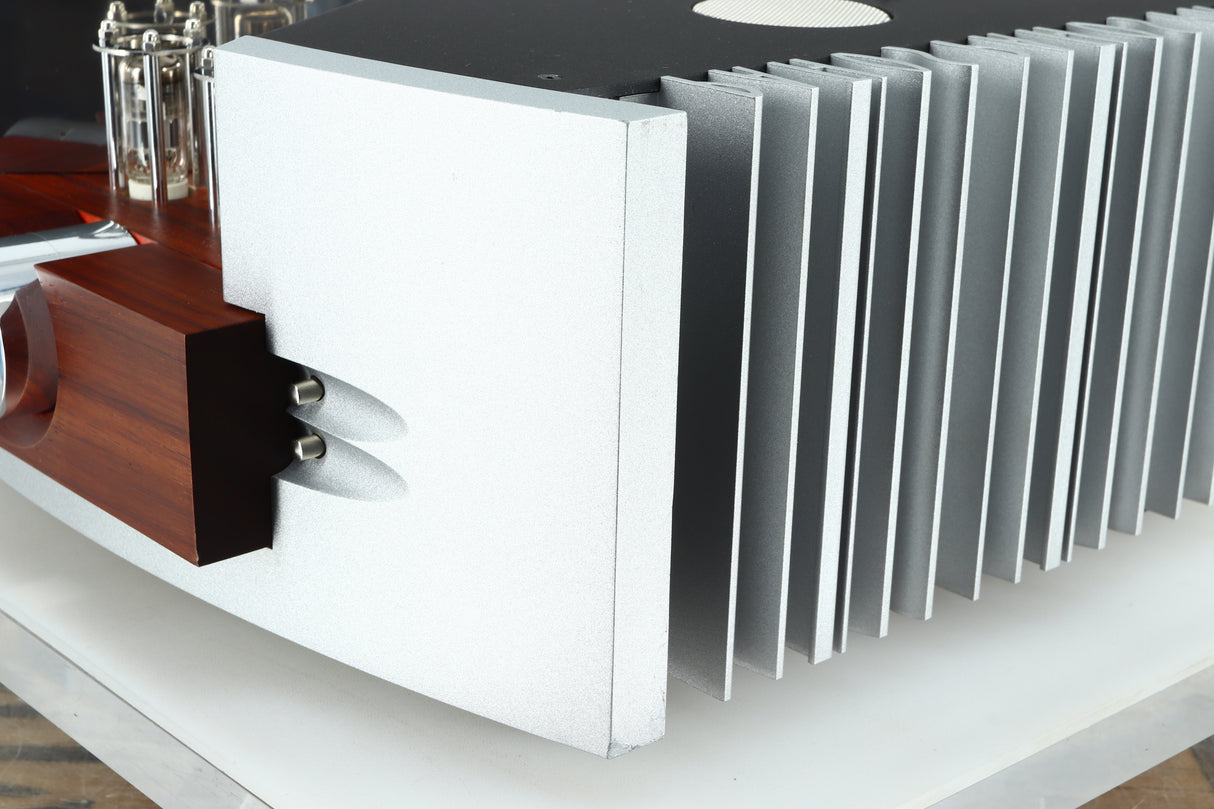 Pathos Logos Integrated Amplifier