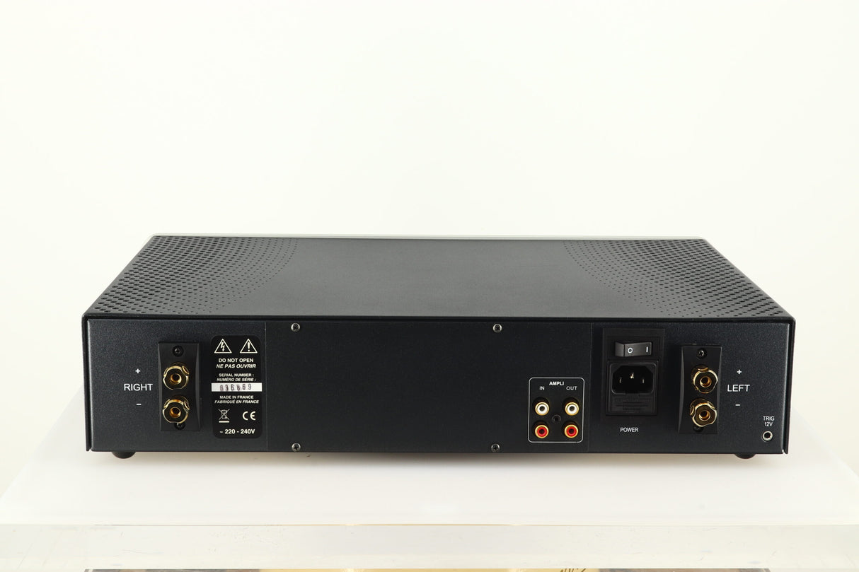 Atoll AM200 Signature Power Amplifier - Silver