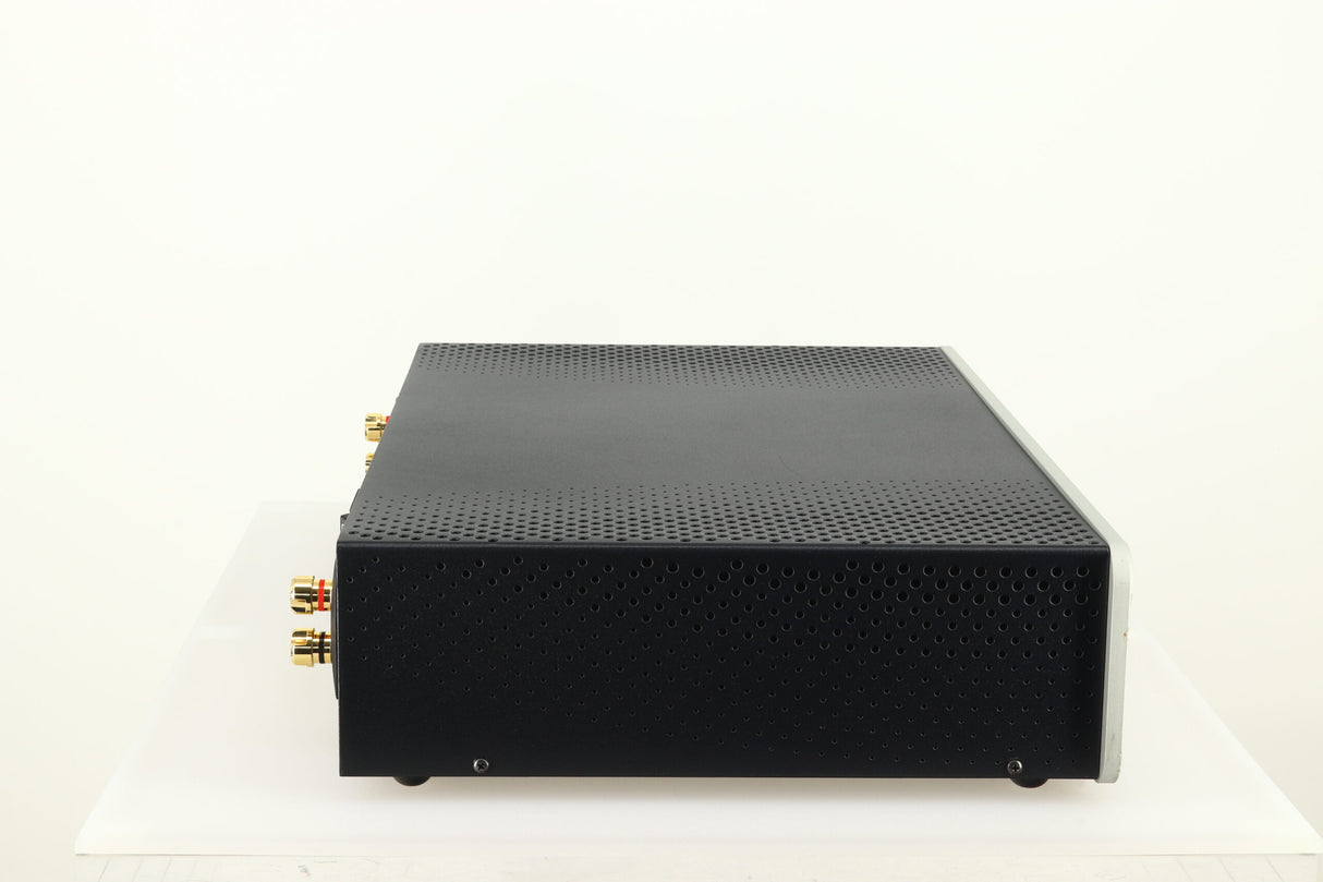 Atoll AM200 Signature Power Amplifier - Silver