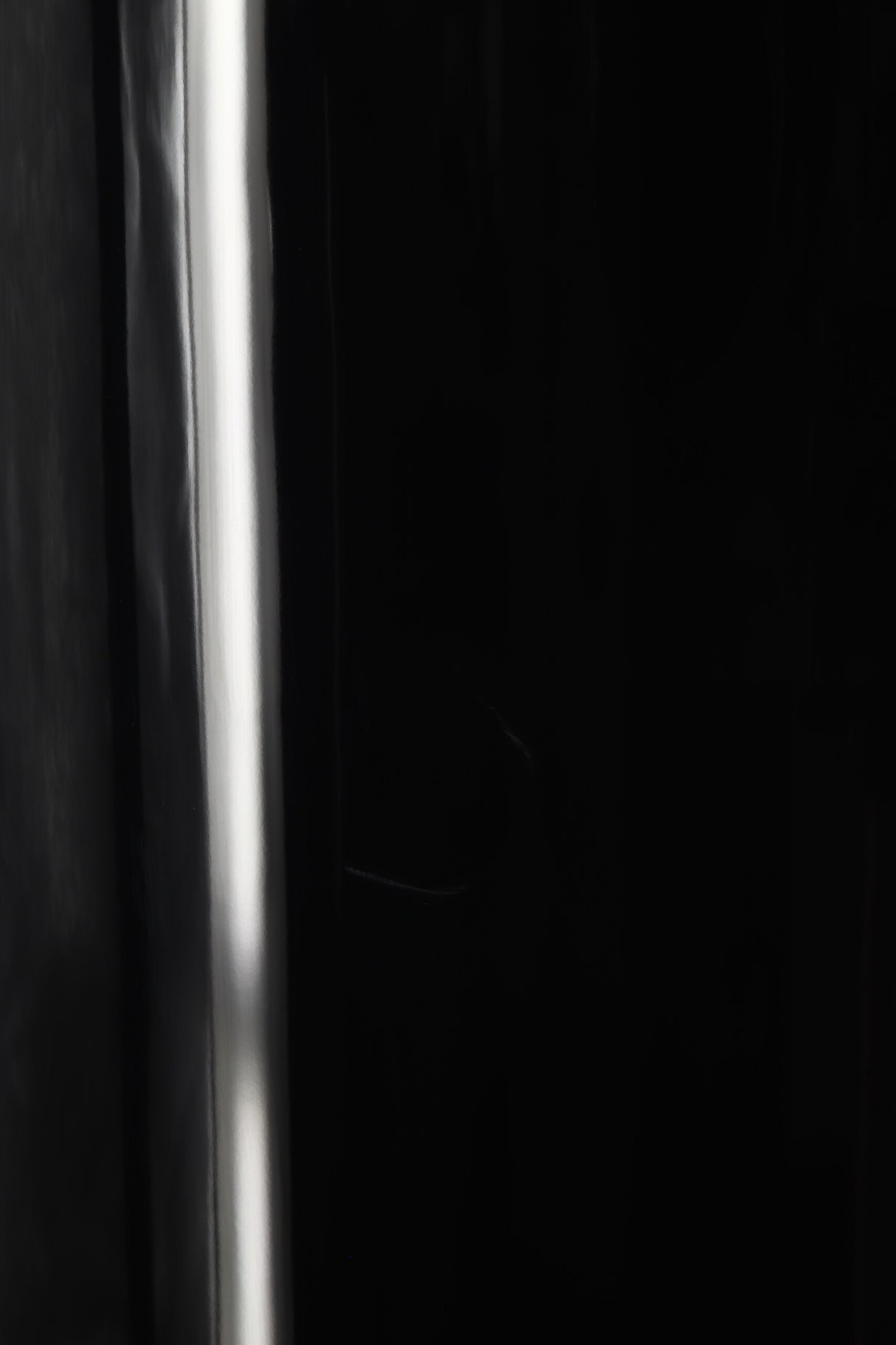 B&W 804 D3 Floorstanding Speakers - Gloss Black