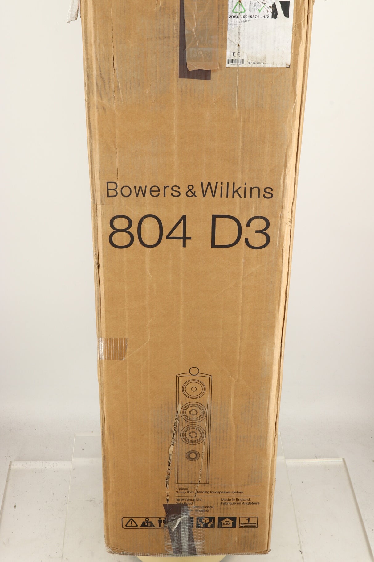 B&W 804 D3 Floorstanding Speakers - Gloss Black