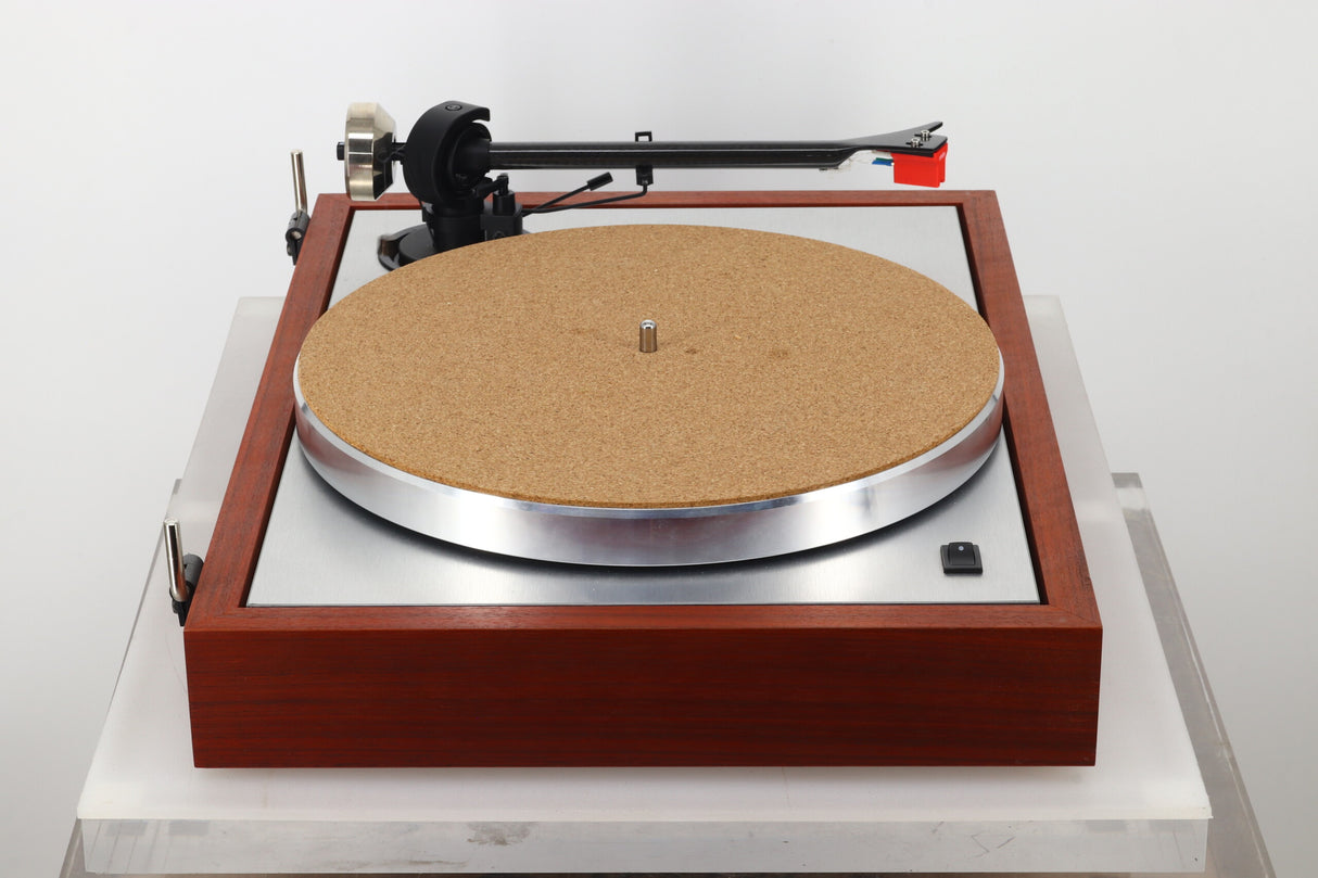 Pro-Ject The Classic Turntable - Rosenut / Ortofon Quintet Red MC Cartridge