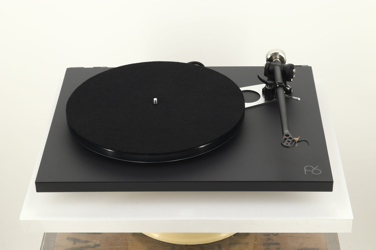 Rega Planar 6 Turntable - Matt Polaris Grey