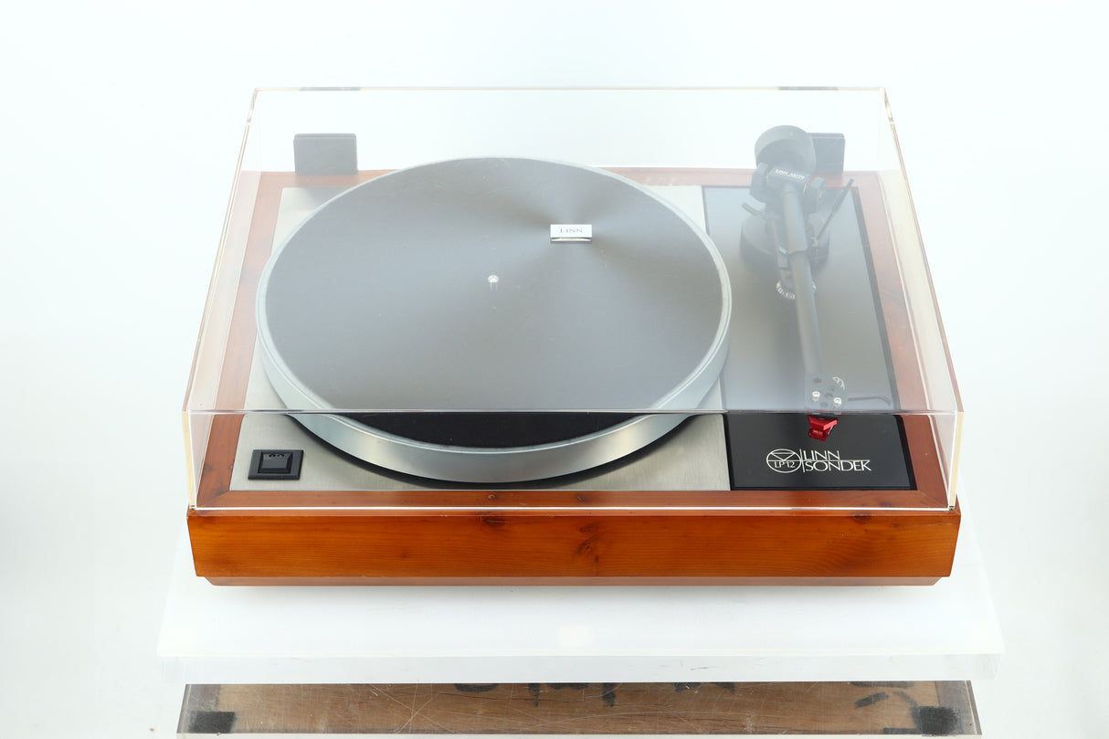 Linn LP12 Turntable / Lingo / Trampolin Base / Akito Tonearm / Dynavector 10X5 Cartridge