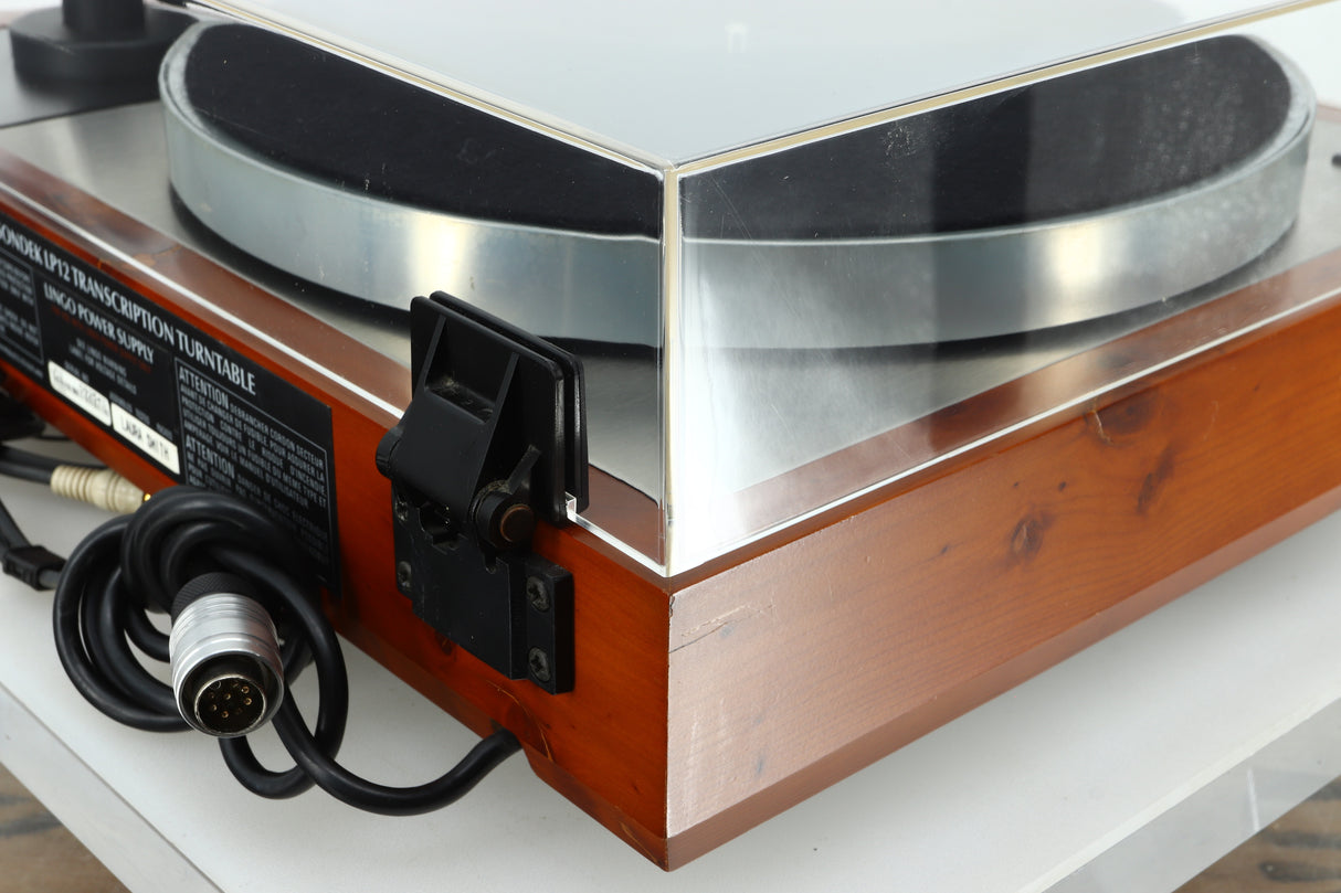 Linn LP12 Turntable / Lingo / Trampolin Base / Akito Tonearm / Dynavector 10X5 Cartridge