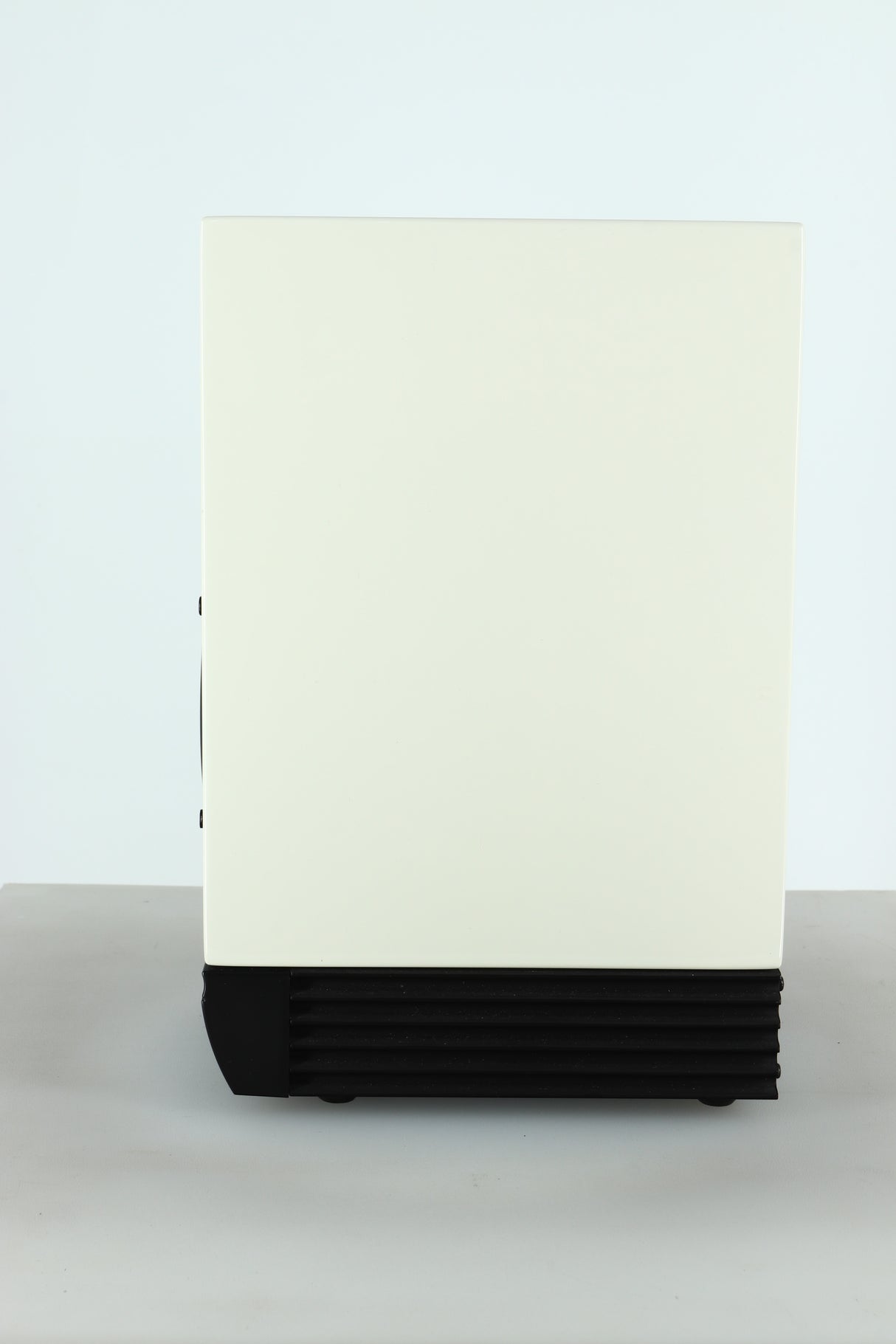 Quad 9AS Active Standmount Speakers - White