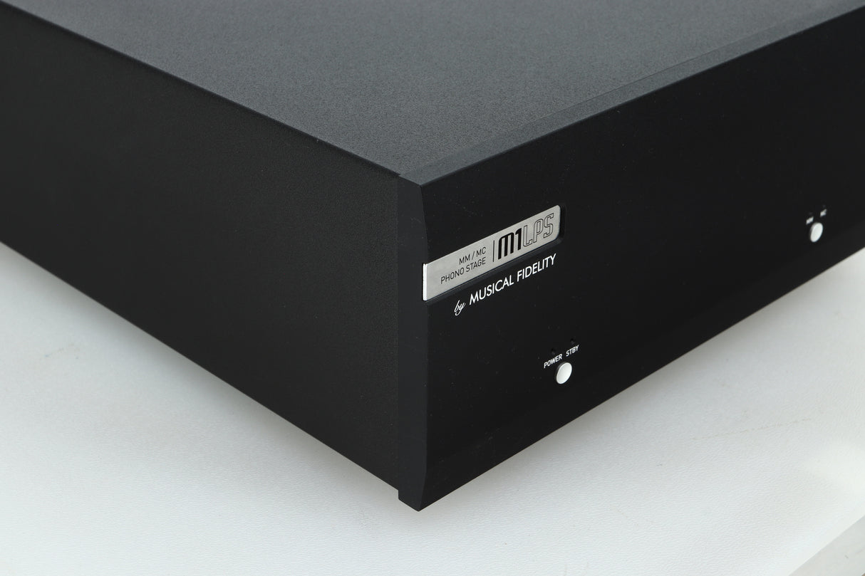 Musical Fidelity M1-LPS Phonostage - Black (2013)