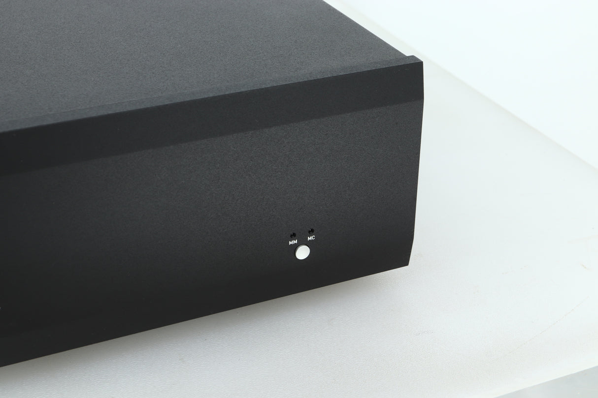 Musical Fidelity M1-LPS Phonostage - Black (2013)