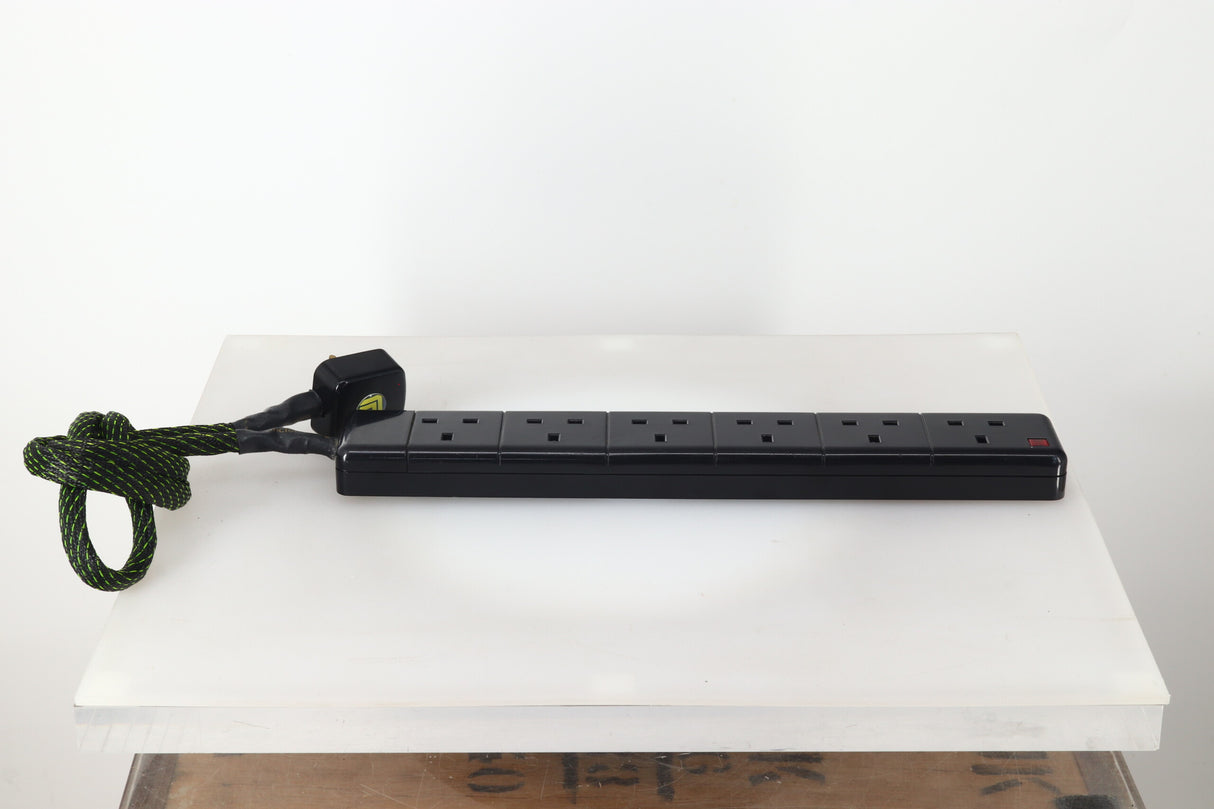 TCI Baby Constrictor 6-Way Mains Block