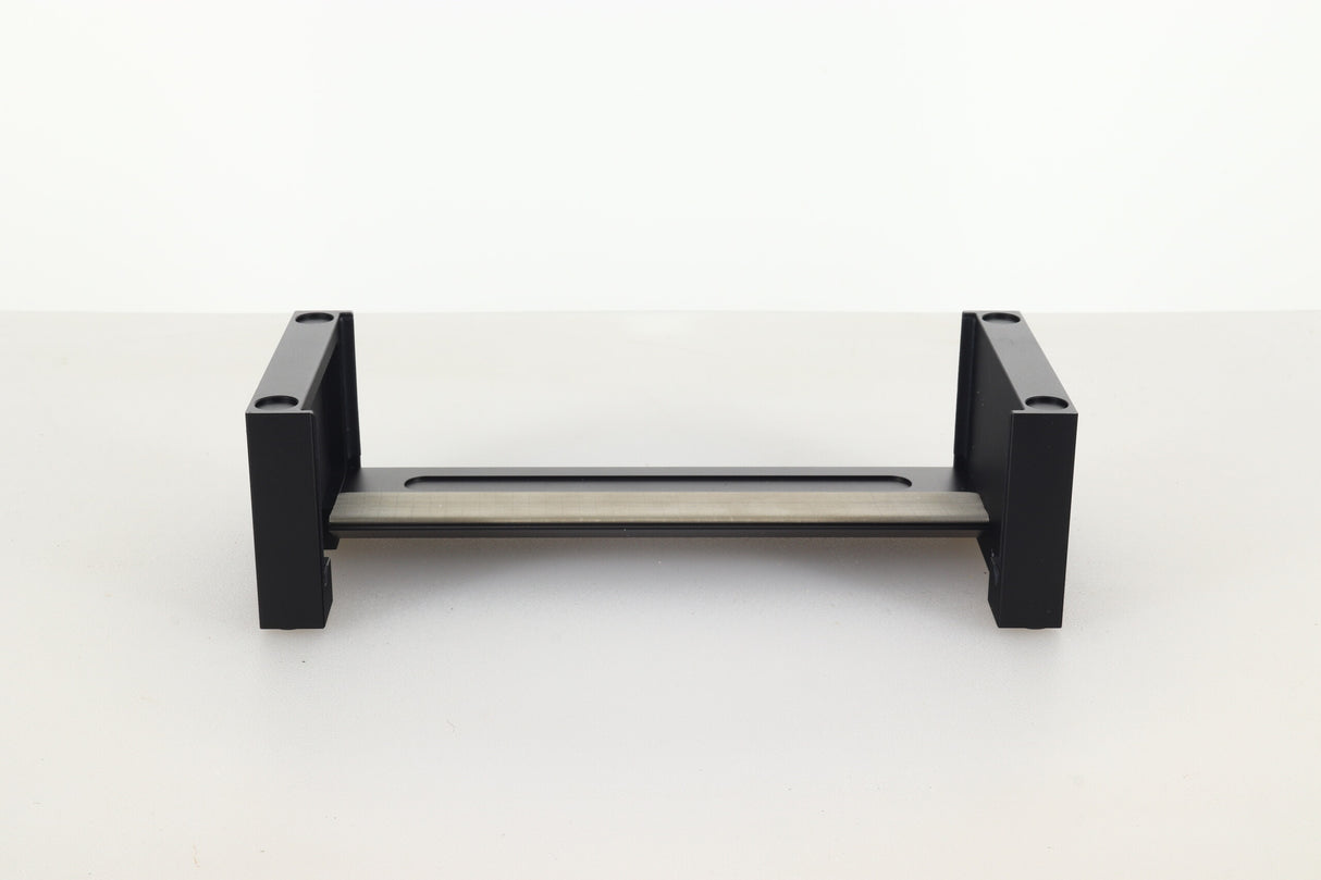 Chord Electronics Qutest Stand System