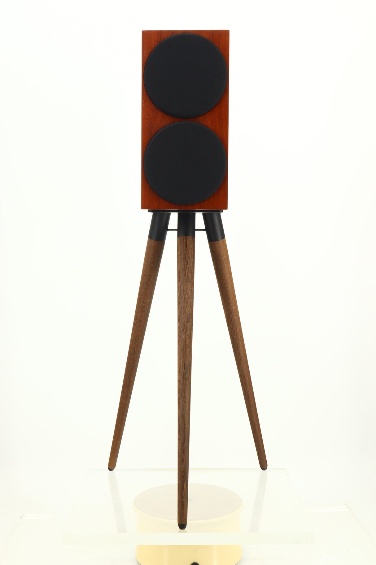 Buchardt S400 Standmount Speakers - Smoked Oak / Stands - Dark Oak