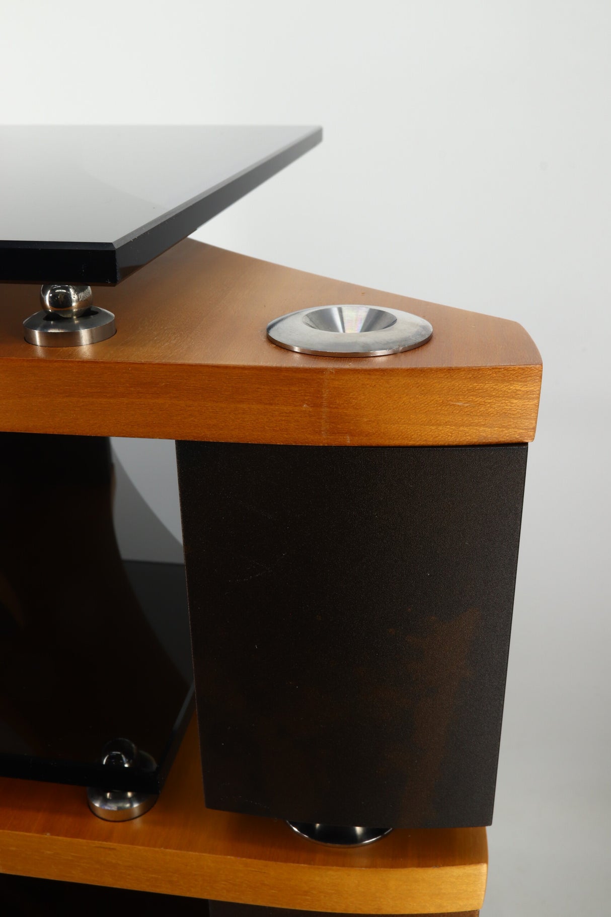 Naim Fraim Base + 4 Shelves HiFi Rack - Cherry